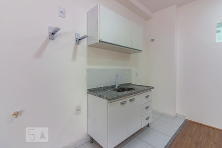 Cozinha de apartamento para alugar com 1 quarto, 49m² em Presidente Altino, Osasco