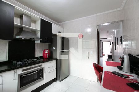 Casa à venda com 180m², 3 quartos e 2 vagasCozinha - Armários