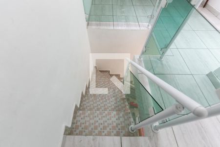 Casa à venda com 180m², 3 quartos e 2 vagasEscada 