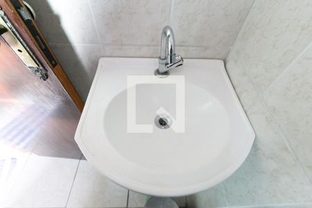 Casa à venda com 180m², 3 quartos e 2 vagasDetalhe banheiro