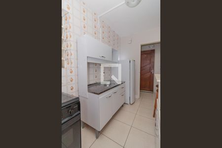 Cozinha de apartamento à venda com 1 quarto, 45m² em Jardim Carvalho, Porto Alegre