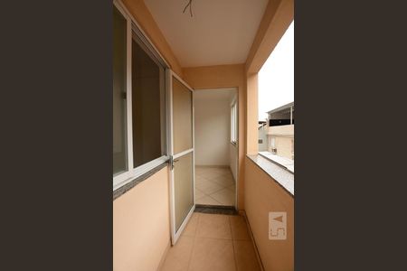 Varanda Sala de apartamento para alugar com 2 quartos, 48m² em Váz Lobo, Rio de Janeiro