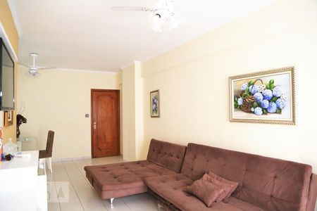 Sala de apartamento para alugar com 1 quarto, 72m² em Caiçara, Praia Grande