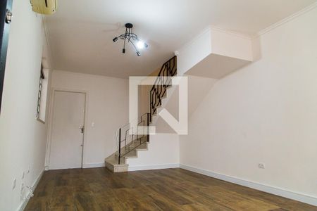 Sala de casa para alugar com 2 quartos, 150m² em Mirandópolis, São Paulo