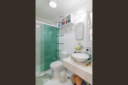 Casa à venda com 210m², 3 quartos e 2 vagas Casa à venda com 210m², 3 quartos e 2 vagasBanheiro da Suíte 2