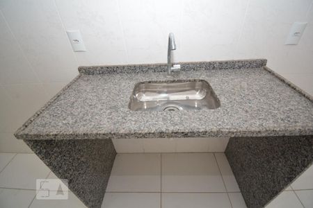 Apartamento para alugar com 48m², 2 quartos e sem vagaCozinha e Área de Serviço