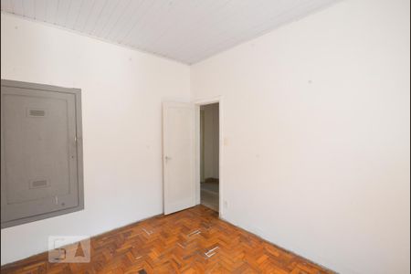 Casa para alugar com 125m², 3 quartos e 3 vagas Casa para alugar com 125m², 3 quartos e 3 vagasQuarto 2