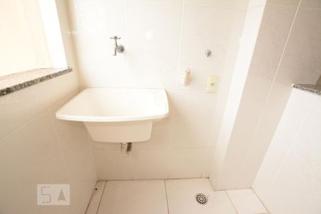 Apartamento à venda com 48m², 2 quartos e 1 vagaÁrea de Serviço