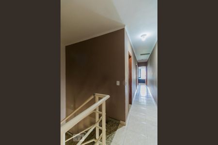 Casa à venda com 120m², 3 quartos e 3 vagas Casa à venda com 120m², 3 quartos e 3 vagasCorredor