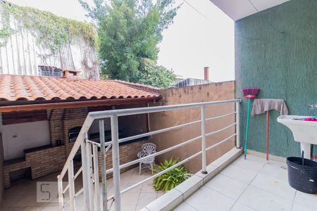 Casa à venda com 120m², 3 quartos e 3 vagas Casa à venda com 120m², 3 quartos e 3 vagasÁrea de Serviço