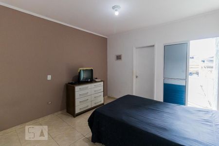 Casa à venda com 120m², 3 quartos e 3 vagas Casa à venda com 120m², 3 quartos e 3 vagasSuíte