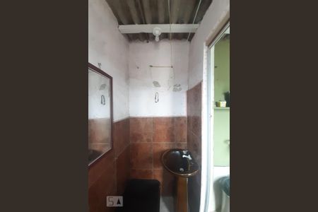 Apartamento para alugar com 96m², 2 quartos e sem vaga Apartamento para alugar com 96m², 2 quartos e sem vagaBanheiro
