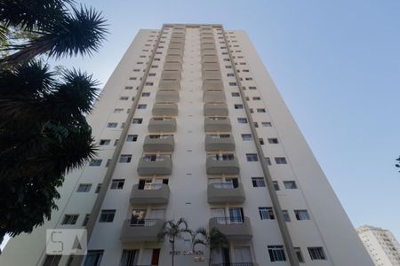 Apartamento à venda com 40m², 1 quarto e 1 vagaFachada