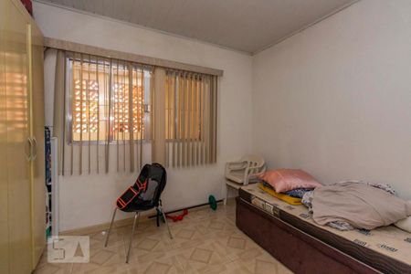 Casa à venda com 140m², 3 quartos e 6 vagas Casa à venda com 140m², 3 quartos e 6 vagasQuarto 2