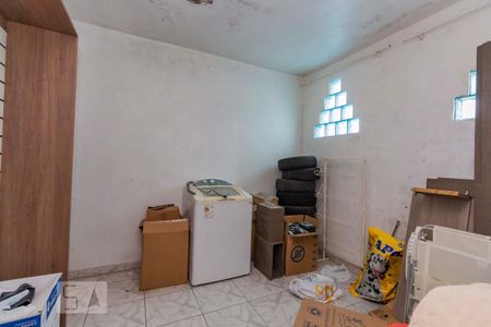 Casa à venda com 140m², 3 quartos e 6 vagas Casa à venda com 140m², 3 quartos e 6 vagasQuarto 3