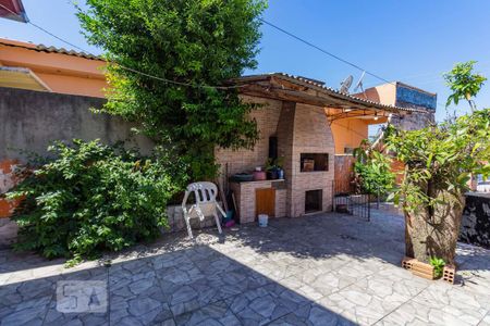 Casa à venda com 140m², 3 quartos e 6 vagas Casa à venda com 140m², 3 quartos e 6 vagasChurrasqueira