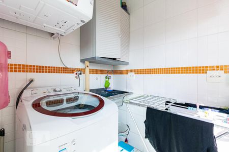 Casa à venda com 420m², 3 quartos e 4 vagasLavanderia