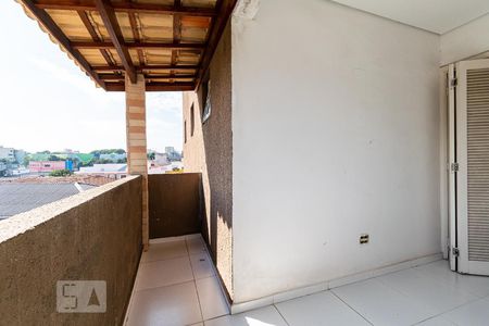 Casa à venda com 420m², 3 quartos e 4 vagasVaranda da Suíte 1