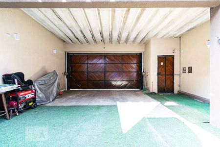 Casa à venda com 420m², 3 quartos e 4 vagasgaragem