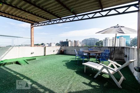 Casa à venda com 420m², 3 quartos e 4 vagasTerraço