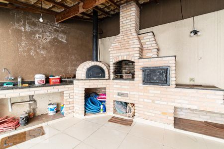 Casa à venda com 420m², 3 quartos e 4 vagasPiscina/Churrasqueira