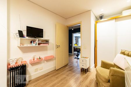 Casa à venda com 420m², 3 quartos e 4 vagasSuíte 3