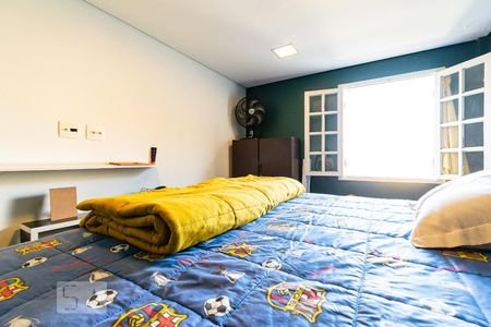 Casa à venda com 420m², 3 quartos e 4 vagasSuíte 2