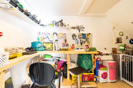 Casa à venda com 420m², 3 quartos e 4 vagasDepósito