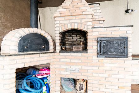 Casa à venda com 420m², 3 quartos e 4 vagasPiscina/Churrasqueira