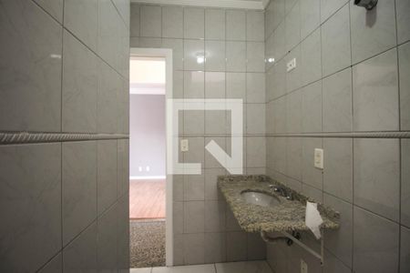 Casa para alugar com 75m², 2 quartos e 2 vagasBanheiro