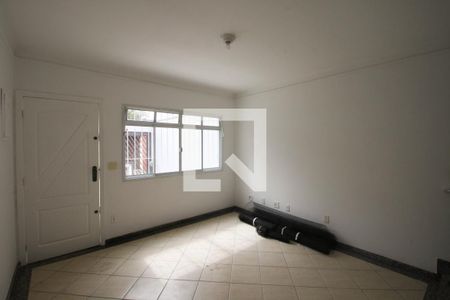 Sala de casa para alugar com 2 quartos, 75m² em Vila Alpina, São Paulo