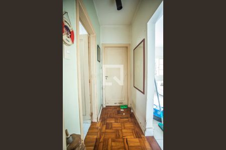 Casa à venda com 120m², 2 quartos e 3 vagas Casa à venda com 120m², 2 quartos e 3 vagasCorredor - Quartos