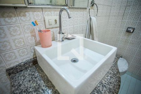 Casa à venda com 120m², 2 quartos e 3 vagas Casa à venda com 120m², 2 quartos e 3 vagasBanheiro - Torneira