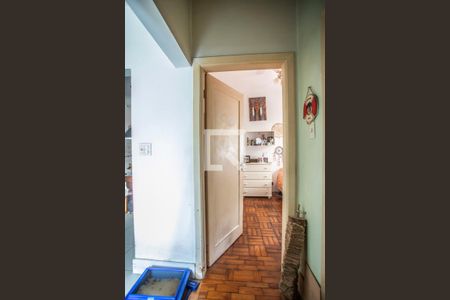 Casa à venda com 120m², 2 quartos e 3 vagas Casa à venda com 120m², 2 quartos e 3 vagasCorredor - Quartos