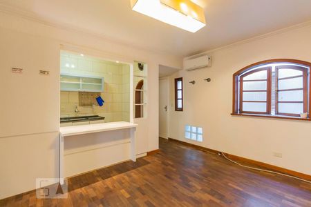 Sala  de apartamento à venda com 1 quarto, 45m² em Petrópolis, Porto Alegre