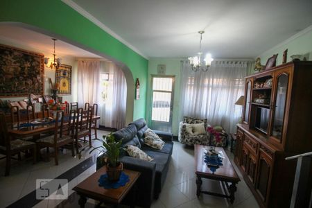 Sala de Estar de casa à venda com 4 quartos, 200m² em Vila Maria Zélia, São Paulo