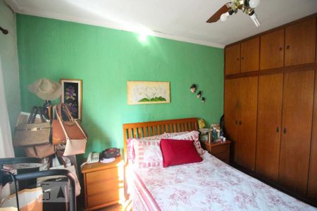 Casa à venda com 200m², 4 quartos e sem vaga Casa à venda com 200m², 4 quartos e sem vagaQuarto 2