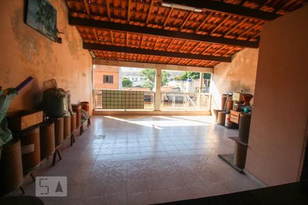 Casa à venda com 200m², 4 quartos e sem vaga Casa à venda com 200m², 4 quartos e sem vagaÁrea comum - Churrasqueira