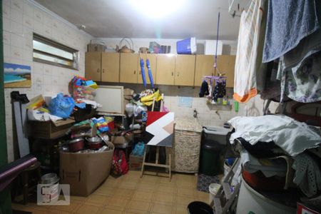 Casa à venda com 200m², 4 quartos e sem vaga Casa à venda com 200m², 4 quartos e sem vagaLavanderia