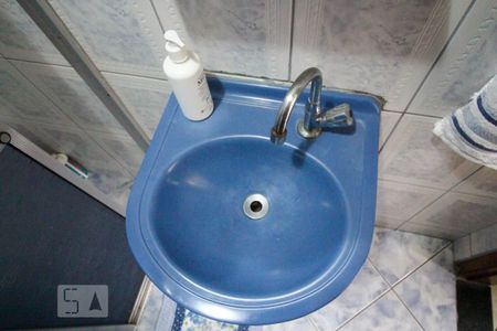 Casa à venda com 200m², 4 quartos e sem vaga Casa à venda com 200m², 4 quartos e sem vagaBanheiro - Torneira