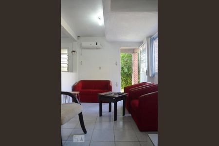 Sala de casa à venda com 2 quartos, 144m² em Partenon, Porto Alegre