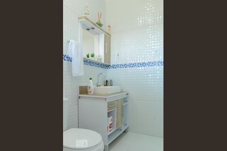 Casa à venda com 144m², 2 quartos e sem vagaBanheiro 1