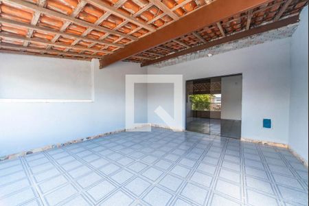 Casa para alugar com 200m², 4 quartos e 2 vagasVaranda do Quarto 1