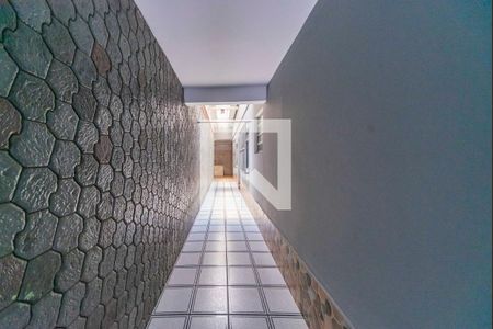 Casa para alugar com 200m², 4 quartos e 2 vagasCorredor Externo