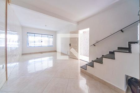 Sala de casa para alugar com 4 quartos, 200m² em Parque Capuava, Santo André