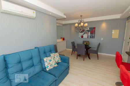 Sala de apartamento à venda com 3 quartos, 90m² em Vila Ipiranga, Porto Alegre