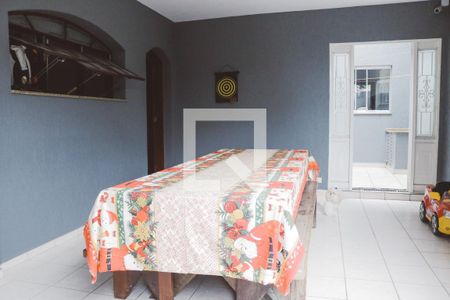 Casa à venda com 378m², 5 quartos e 2 vagasChurrasqueira