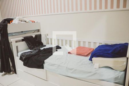 Casa à venda com 378m², 5 quartos e 2 vagasQuarto 2