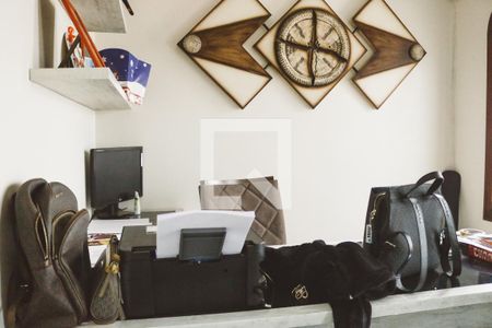 Escritório de casa à venda com 5 quartos, 378m² em Parque Sao Domingos, São Paulo