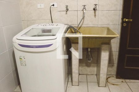 Casa à venda com 378m², 5 quartos e 2 vagasÁrea de Serviço